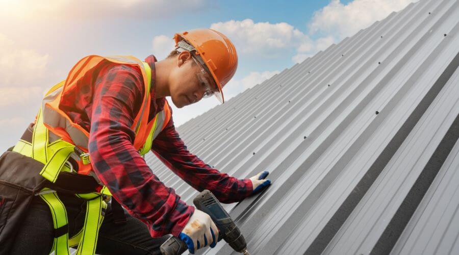 GAF certified roofer in Hazel Green, WI